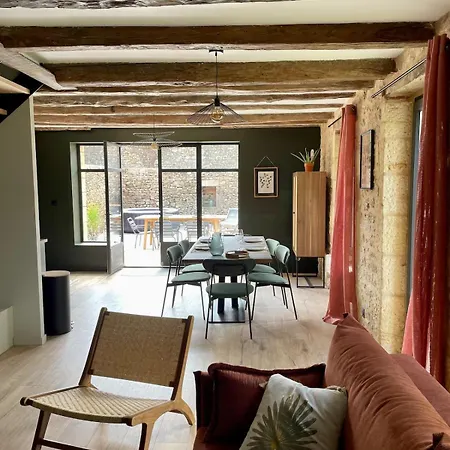 펜션 Maison 르뷔그